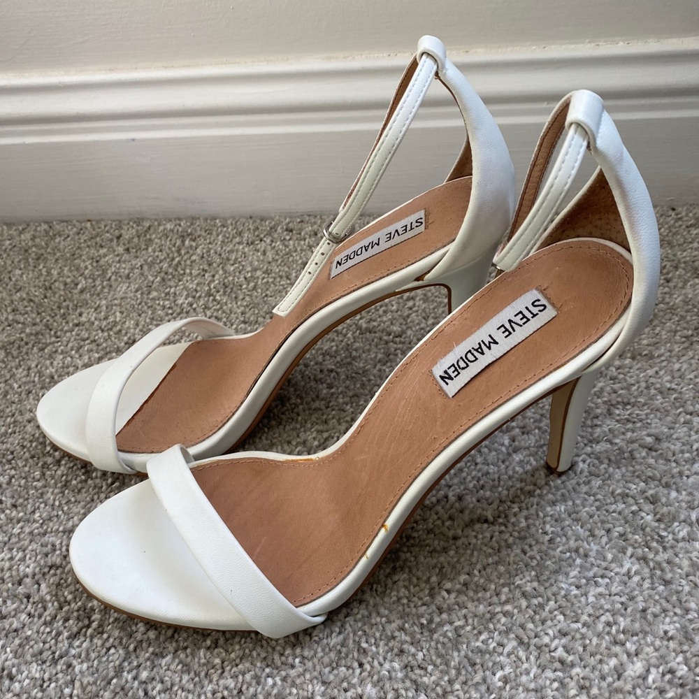 Steve Madden dressy strappy white heel sandal